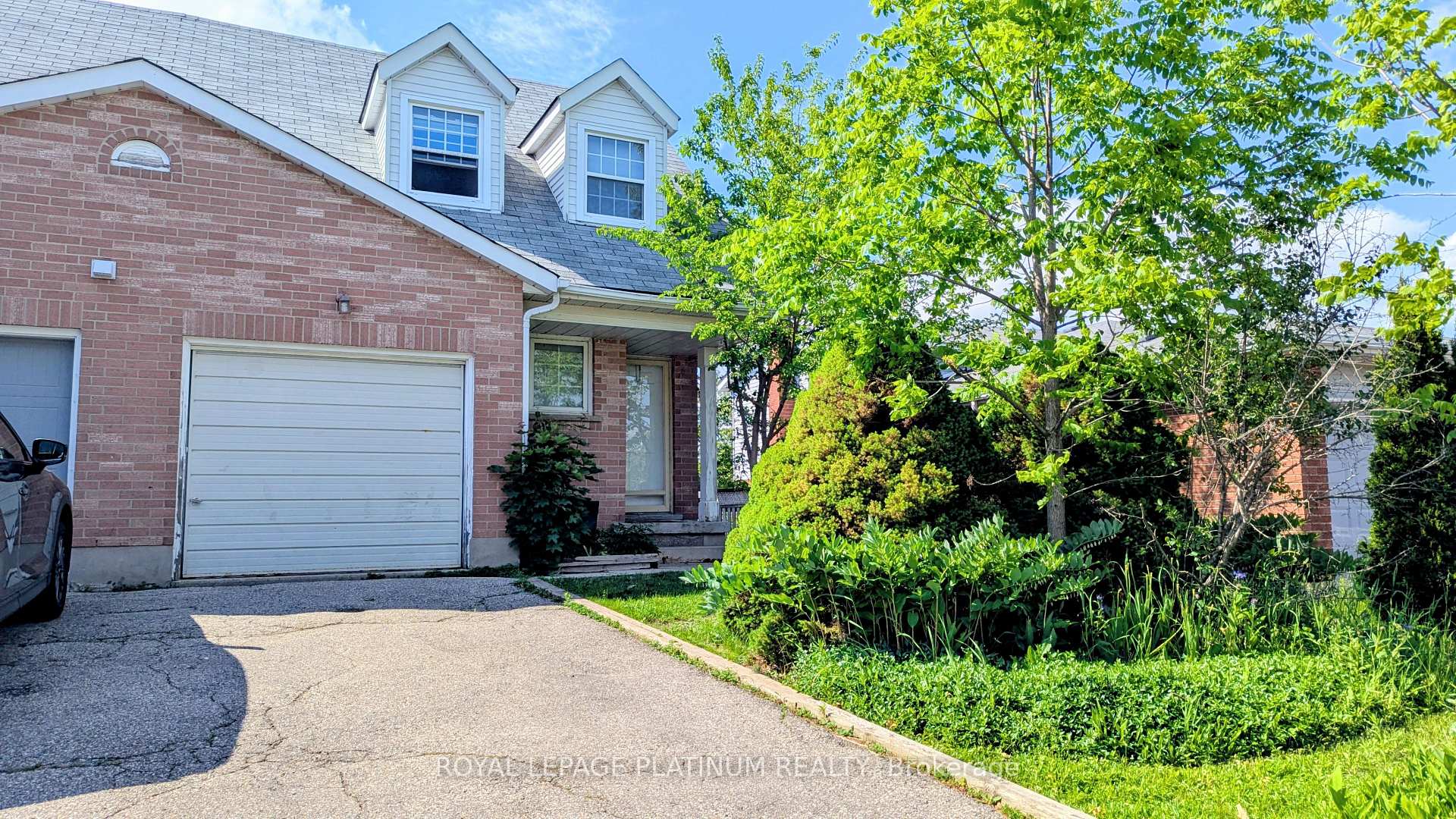 630 Pinerow Crescent, Waterloo — photo 3 of 5
