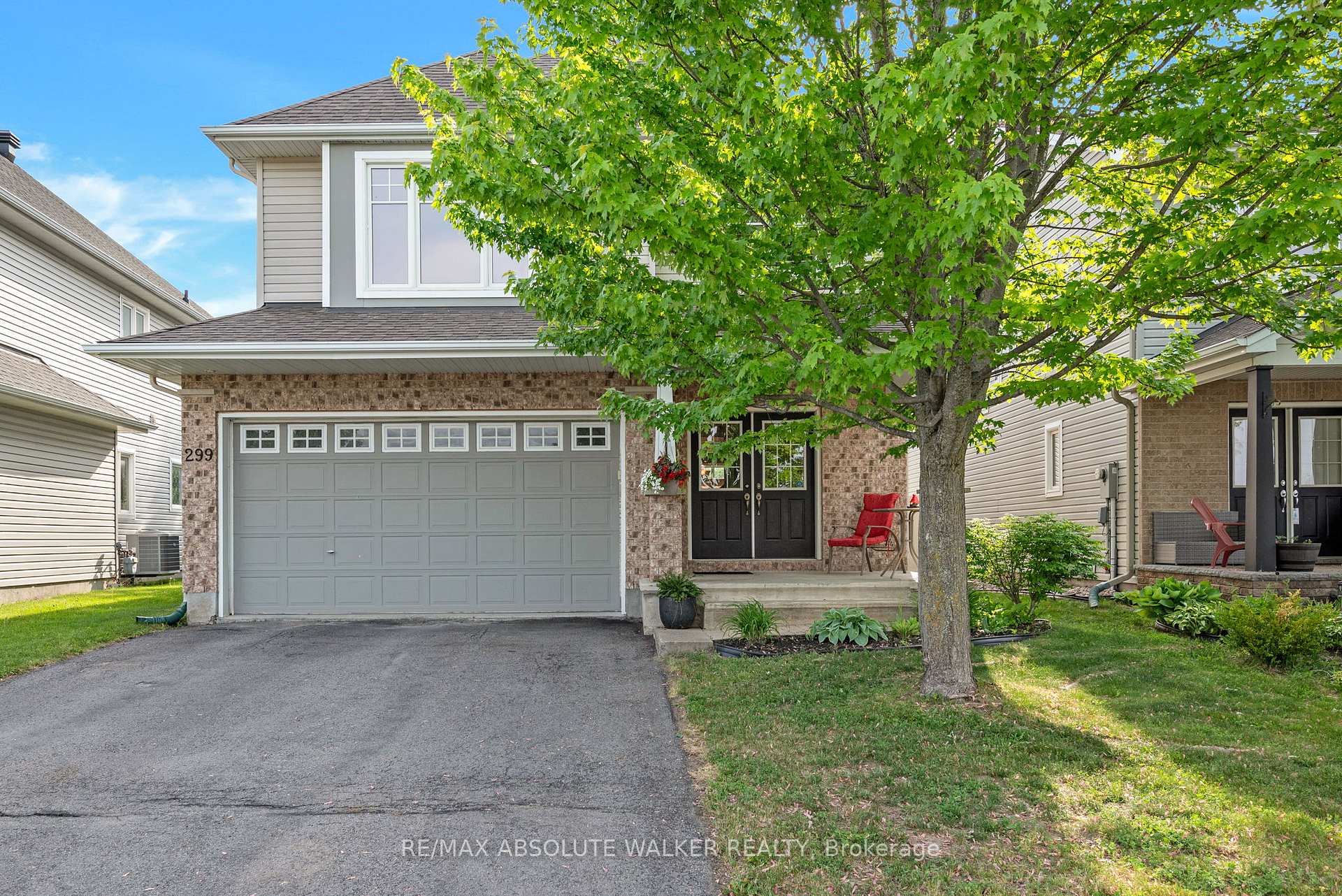 299 Bradwell Way, Blossom Park - Airport and Area, ON K1T 0G6 — Blossom Park - Airport and Area, Ontario
