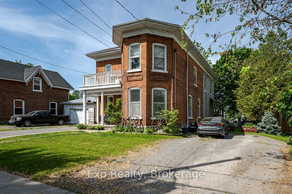 127 Green Street, Deseronto — photo 3 of 5
