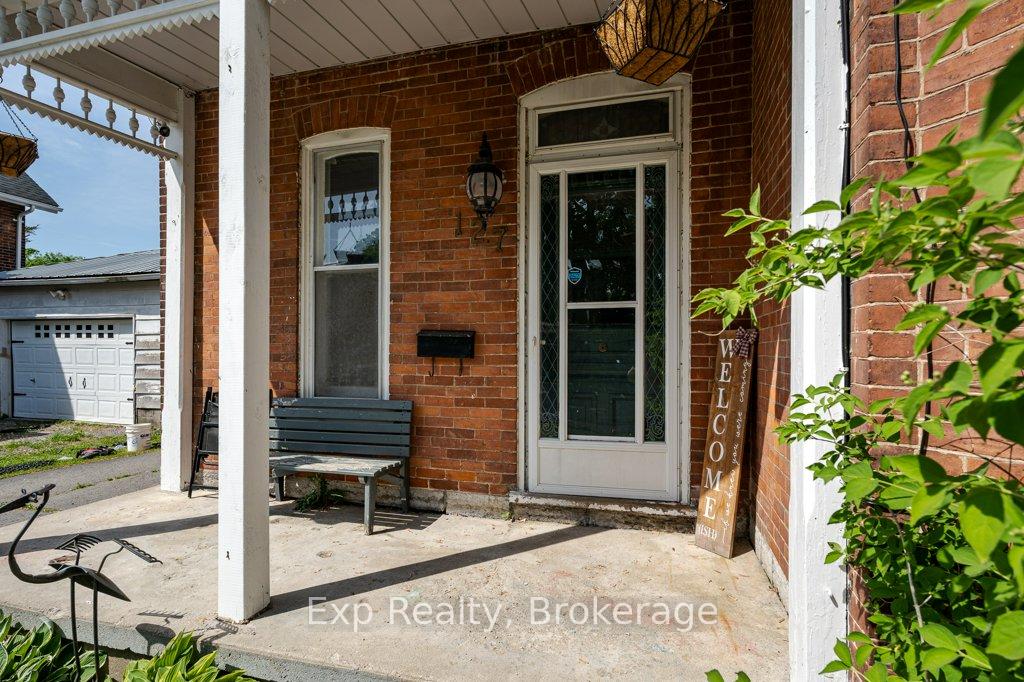 127 Green Street, Deseronto — photo 4 of 5