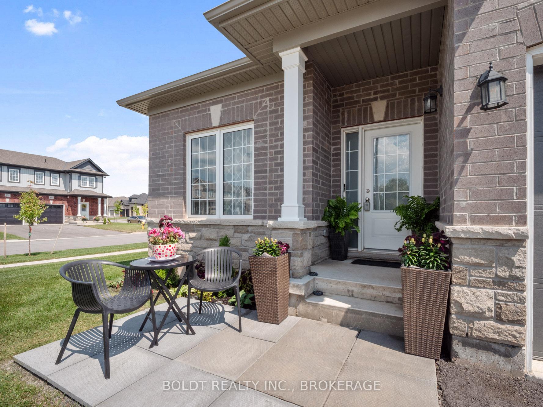 412 Hummel Crescent, Fort Erie — photo 3 of 5