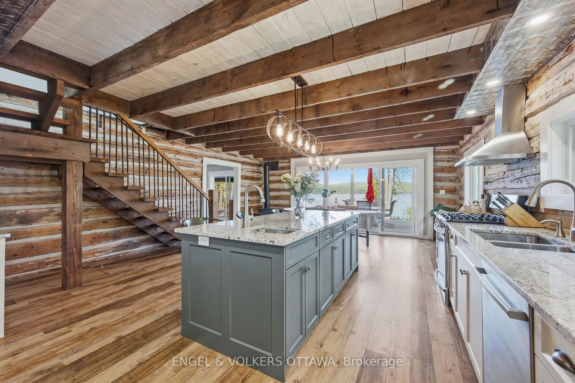 106 Whites Beach Trail, Whitewater Region — photo 4 of 5