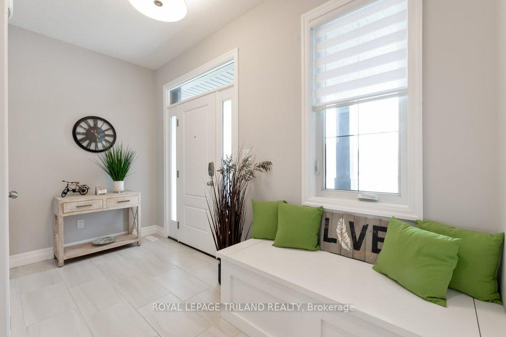 252 Renaissance Drive, St. Thomas — photo 5 of 5