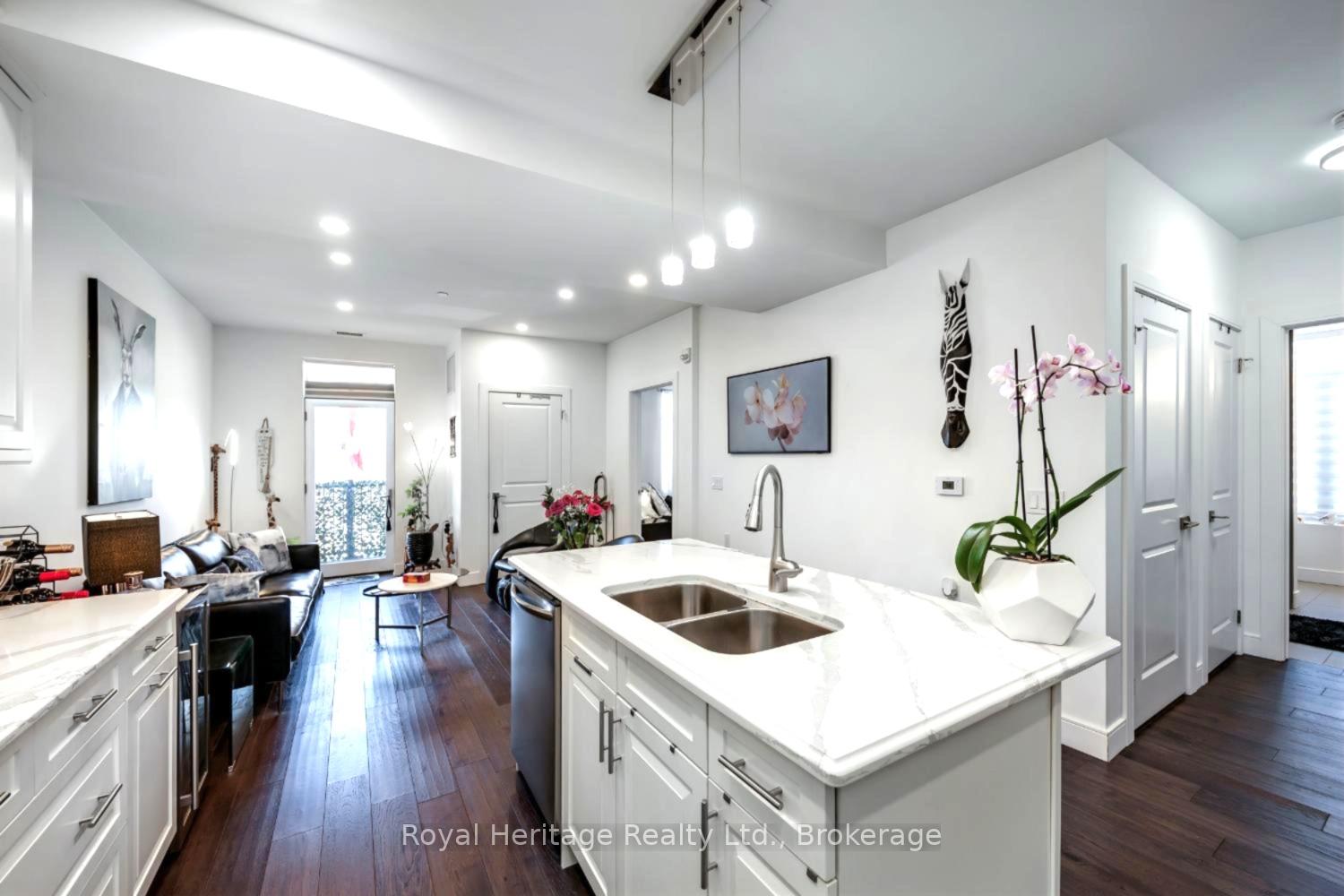 135 Orr Street 209, Cobourg — photo 3 of 5