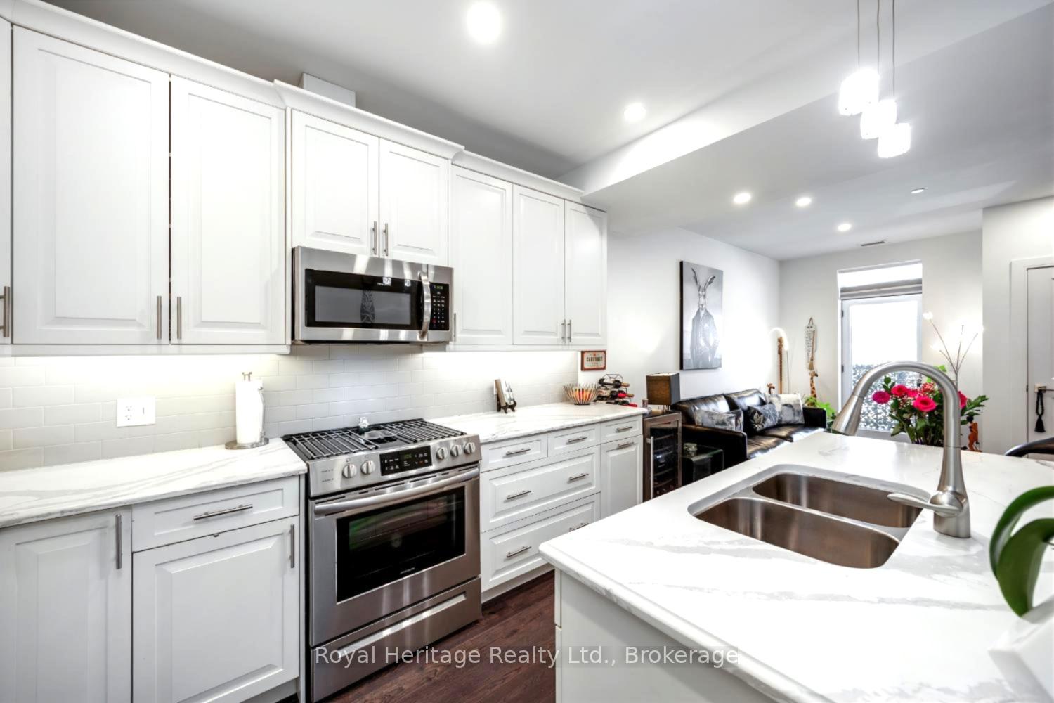 135 Orr Street 209, Cobourg — photo 4 of 5