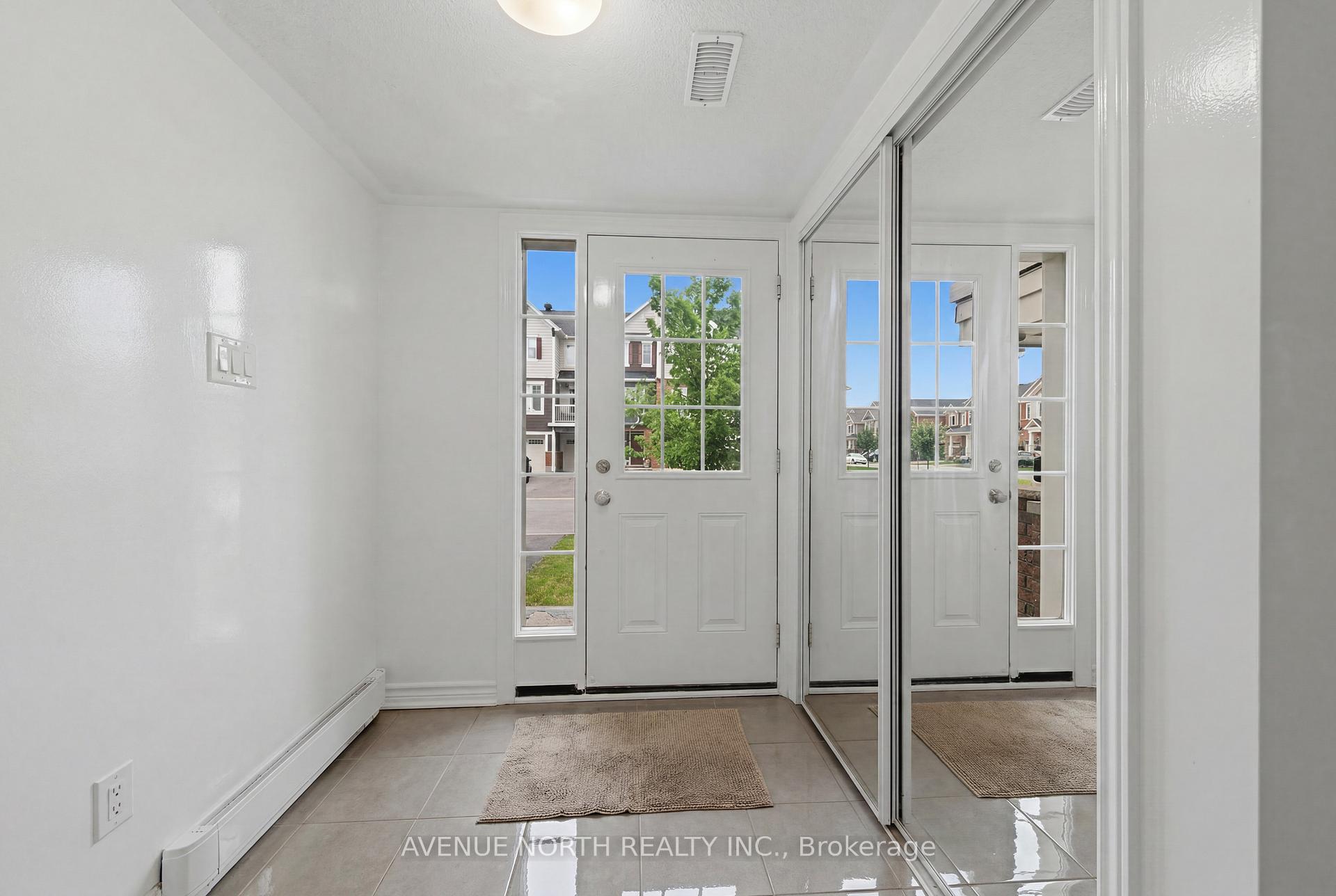 403 Gerardia Lane, Orleans - Cumberland and Area — photo 2 of 5
