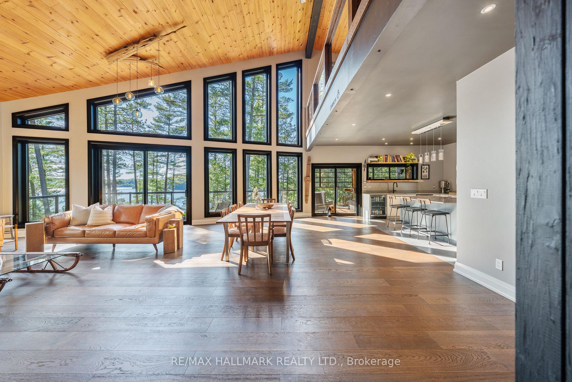 1157 Artisan Lane, Dysart et al — photo 4 of 5