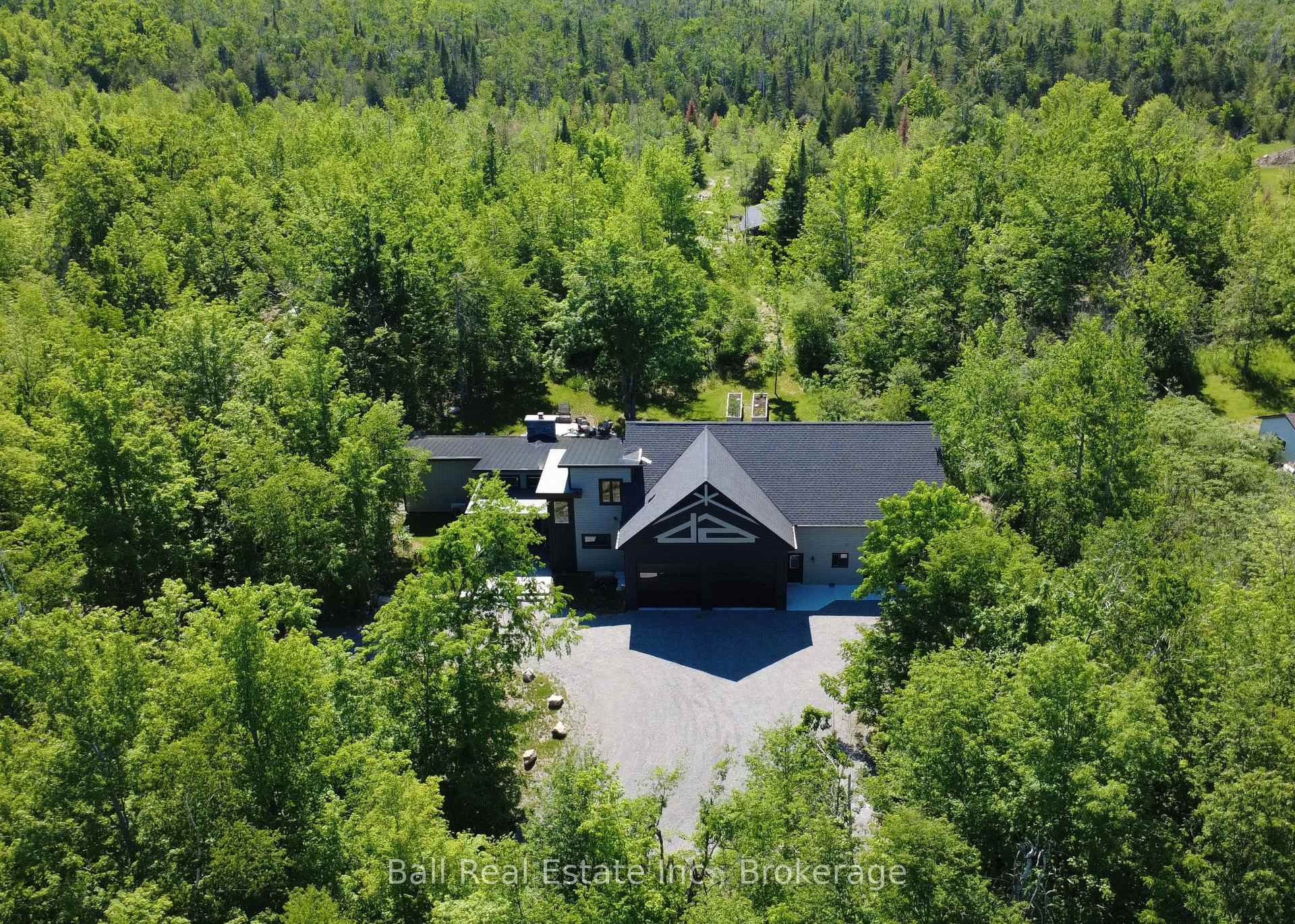 33 LAPLANTES Road, Trent Lakes — photo 3 of 5