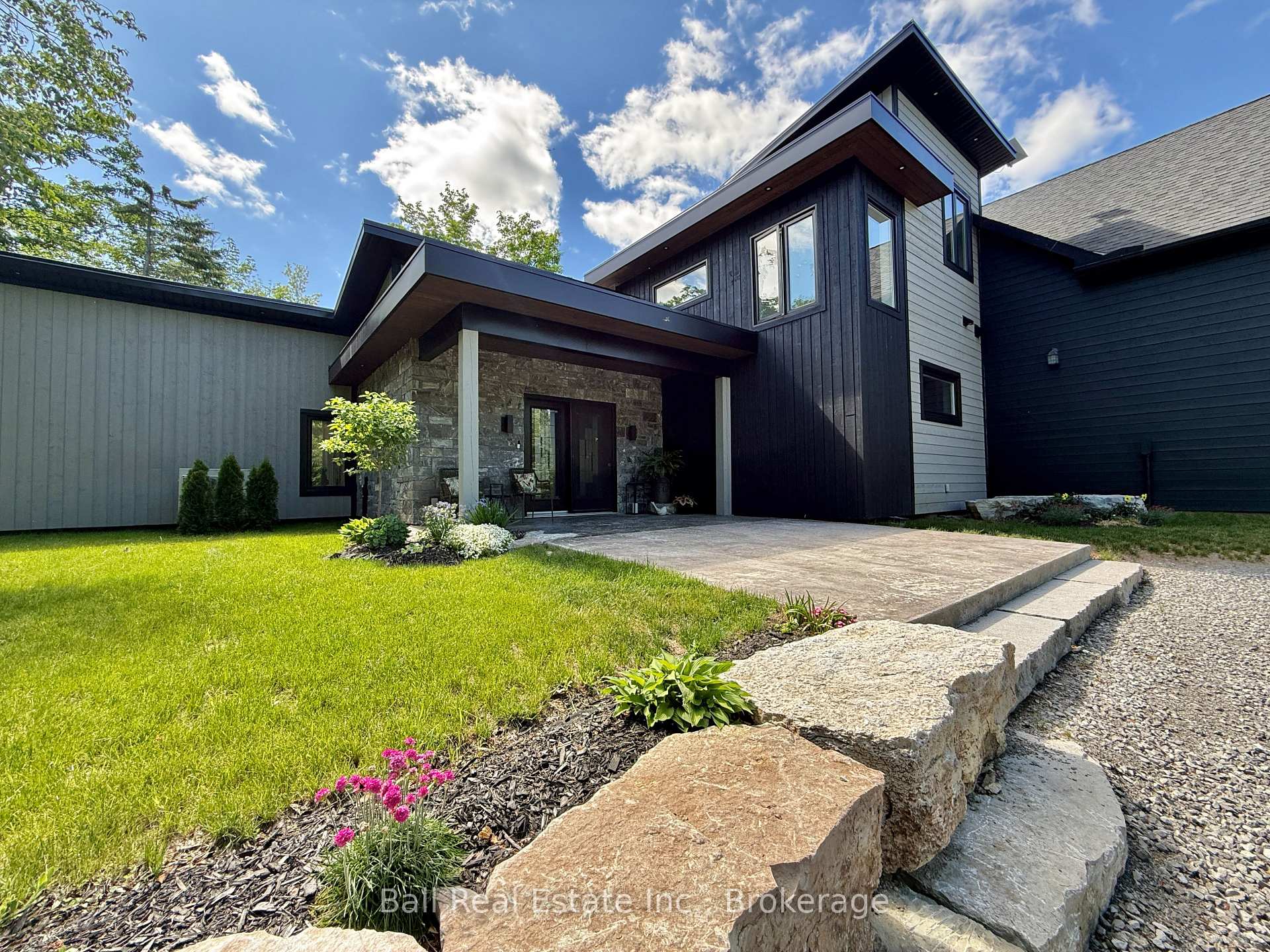 33 LAPLANTES Road, Trent Lakes — photo 5 of 5
