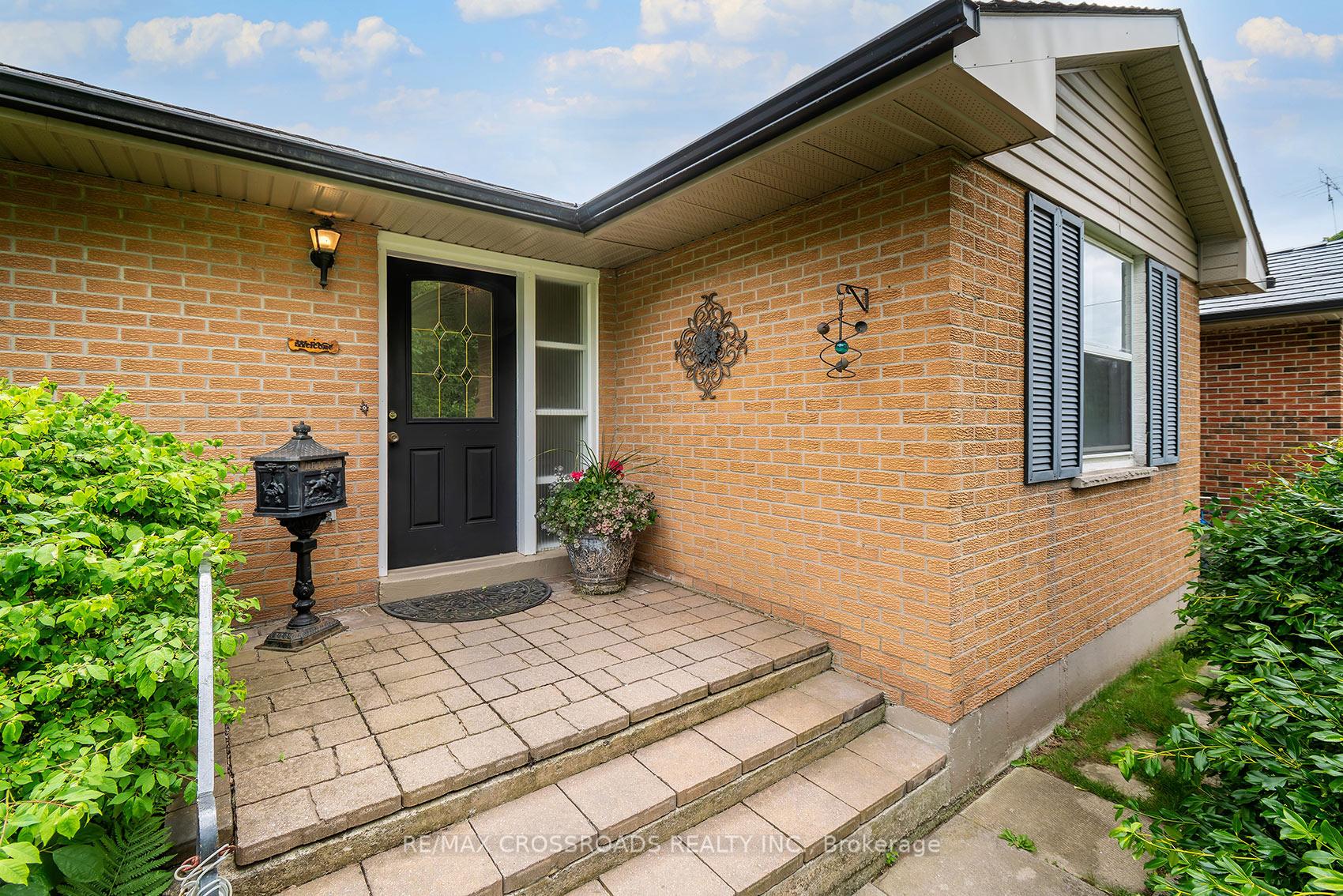 19 Orchard Avenue, Cobourg — photo 5 of 5