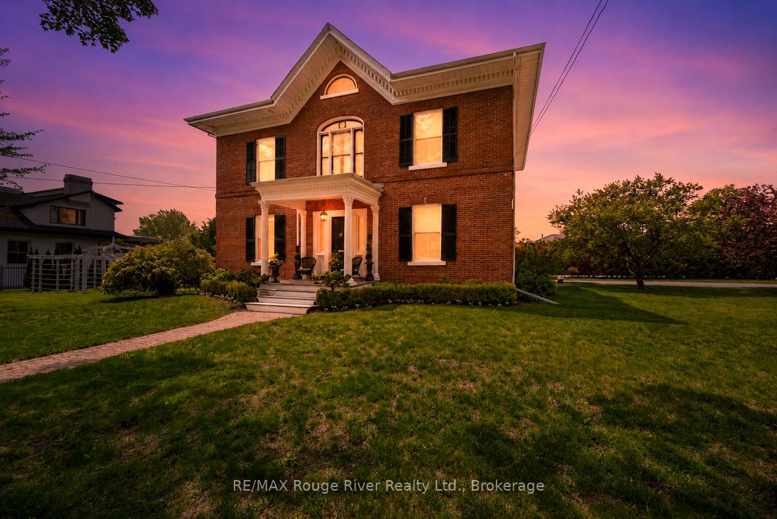 181 Ontario Street, Cobourg — photo 2 of 5