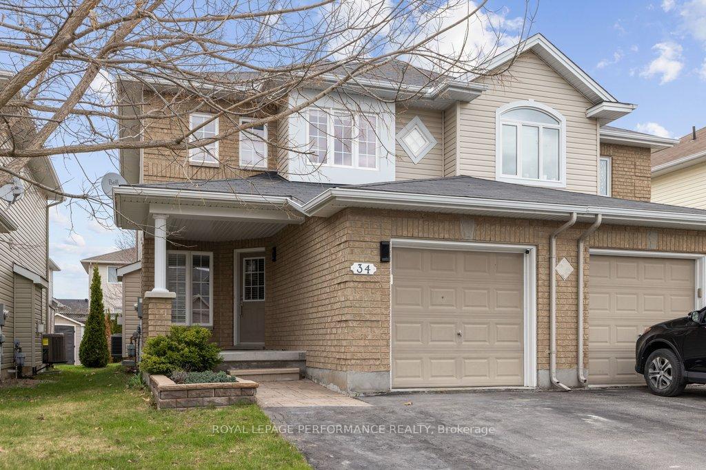 34 Moe Robillard Street, Arnprior — photo 3 of 5