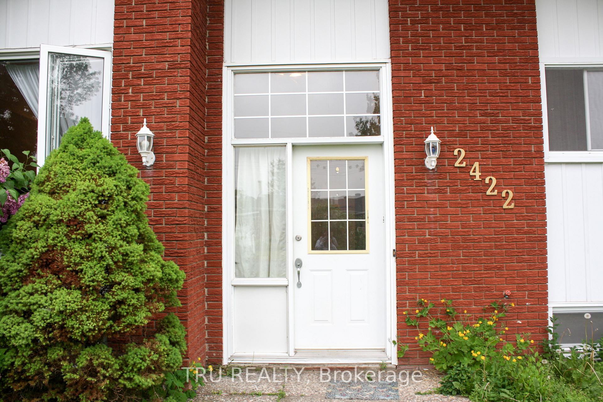 2422 Ouellette Road, Clarence-Rockland — photo 3 of 5
