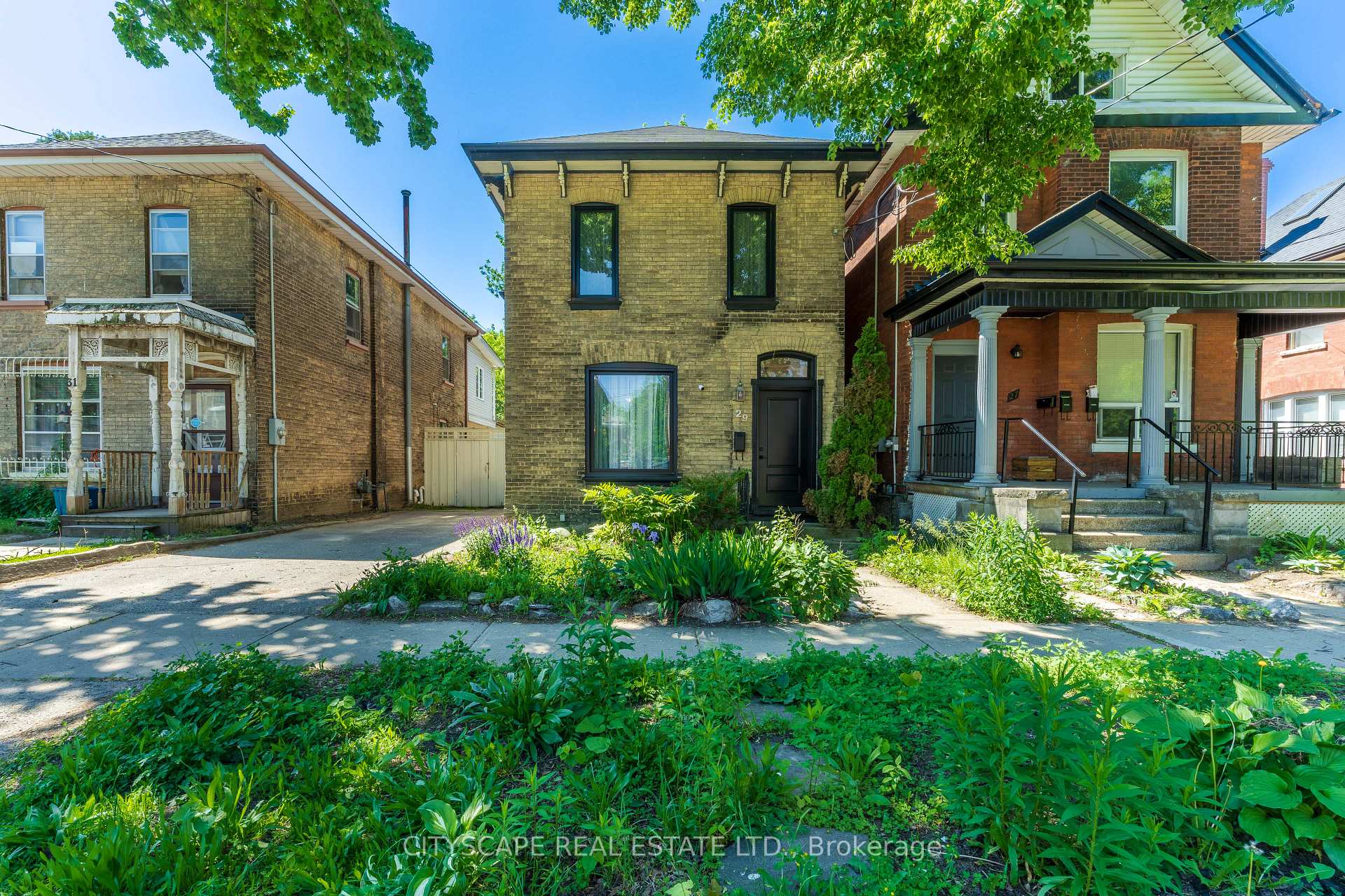 29 Arthur Street, Brantford, ON N3S 3H4 — Brantford, Ontario