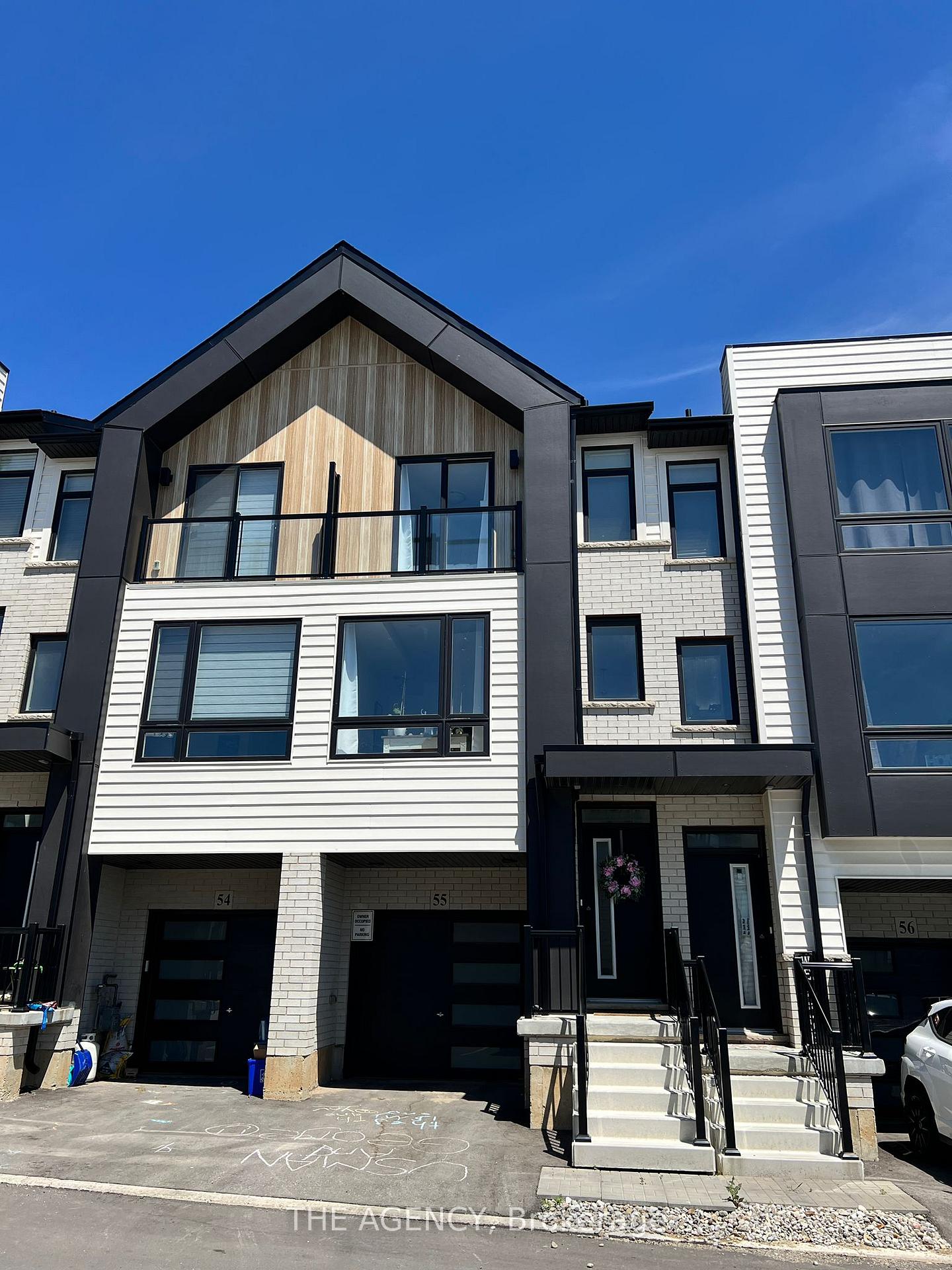 55 Tom Brown Drive 55, Brantford, ON N3L 0K3 — Brantford, Ontario