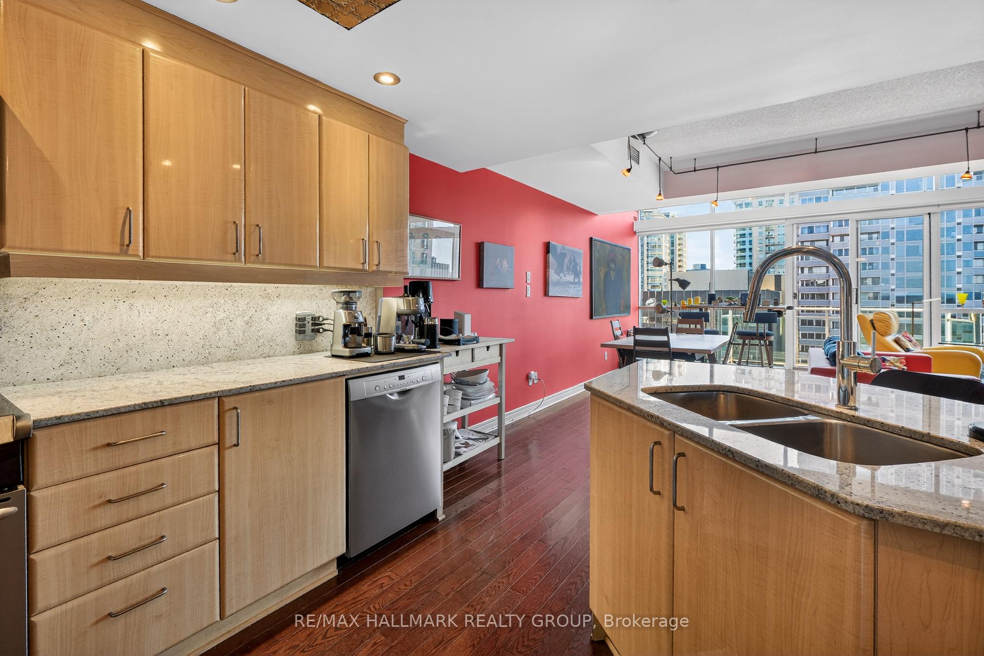 134 York Street PH01, Lower Town - Sandy Hill — photo 5 of 5