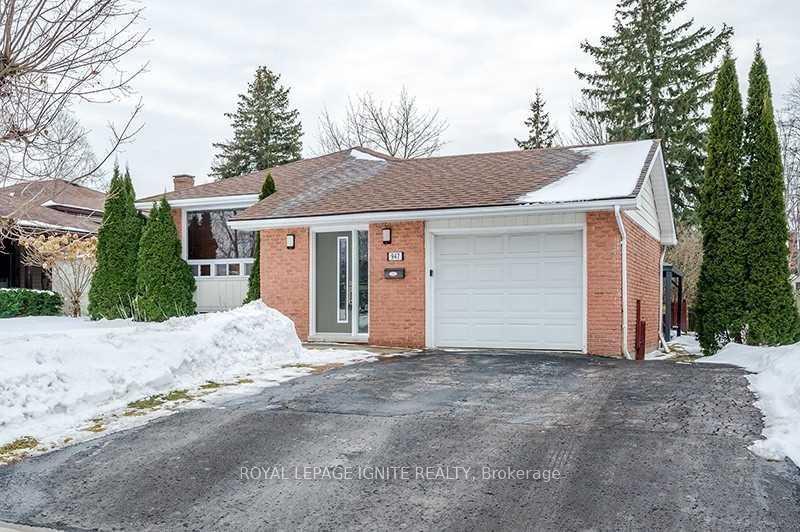 947 Southlawn Drive, Peterborough, ON K9J 1E9 — Peterborough, Ontario