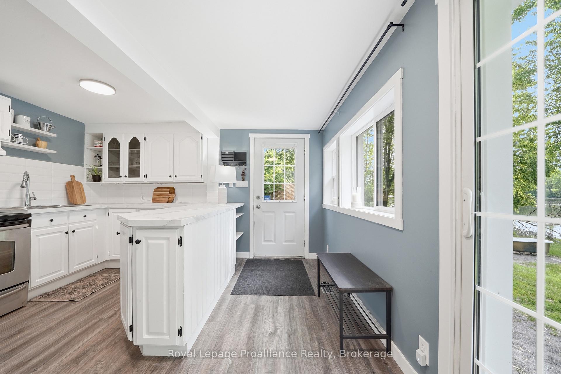 103 Sanctuary Lane, Belleville — photo 3 of 5