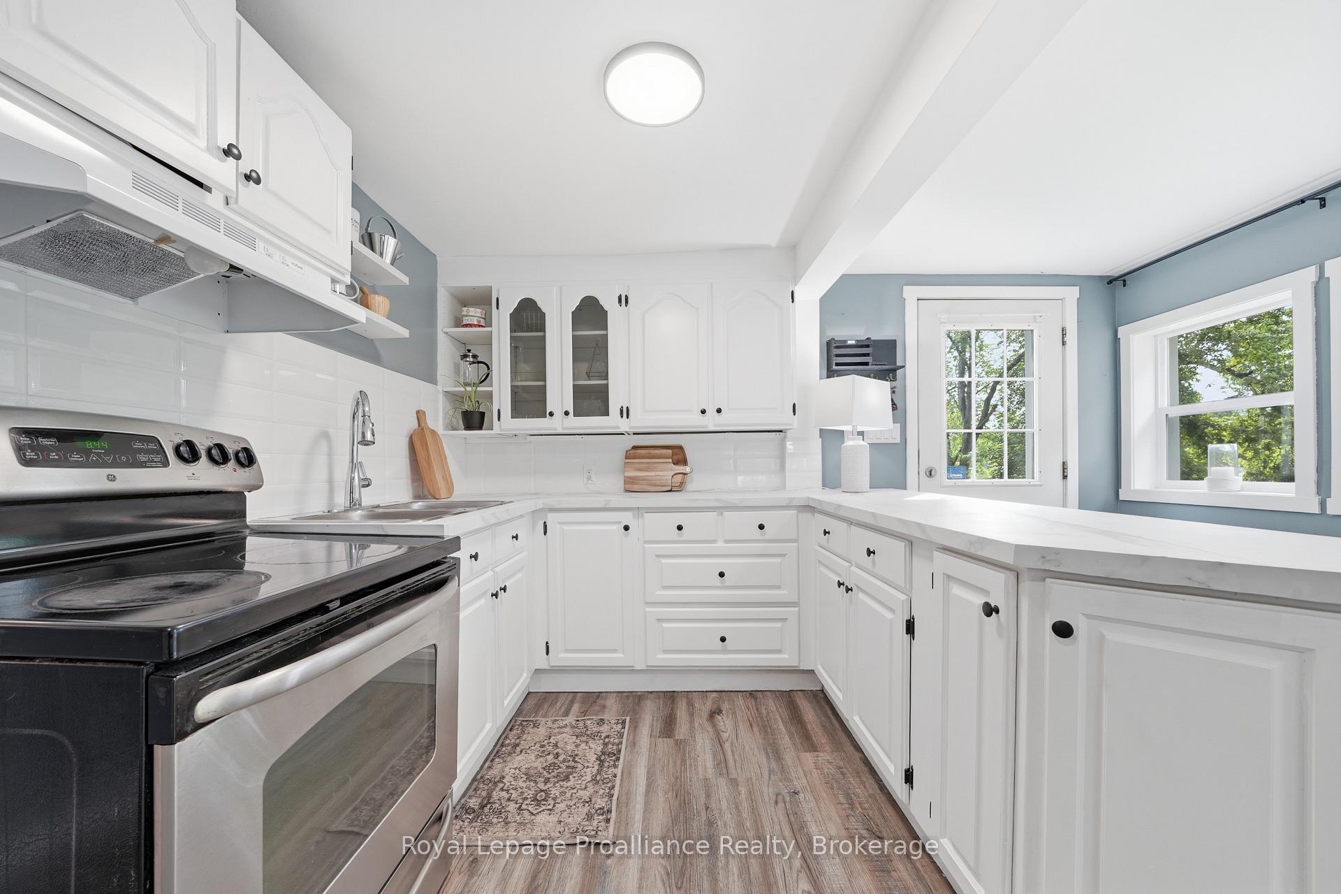 103 Sanctuary Lane, Belleville — photo 4 of 5