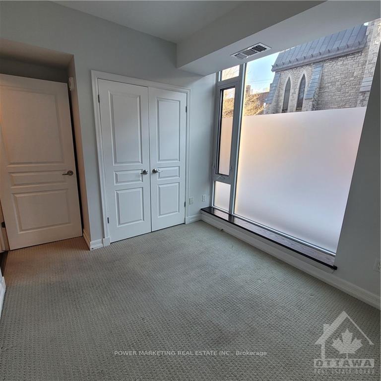 238 BESSERER Street 216, Lower Town - Sandy Hill — photo 5 of 5