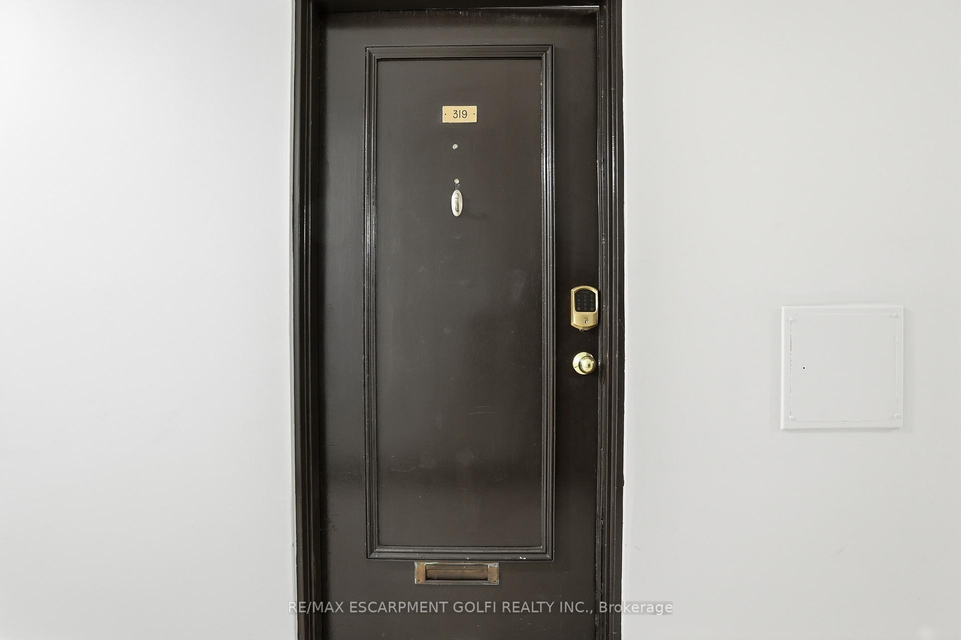 485 Thorold Road 319, Welland — photo 2 of 5