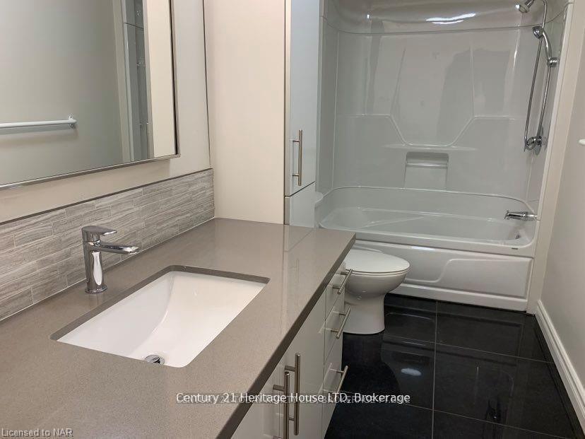 238 Bertie Street 1, Fort Erie — photo 4 of 5