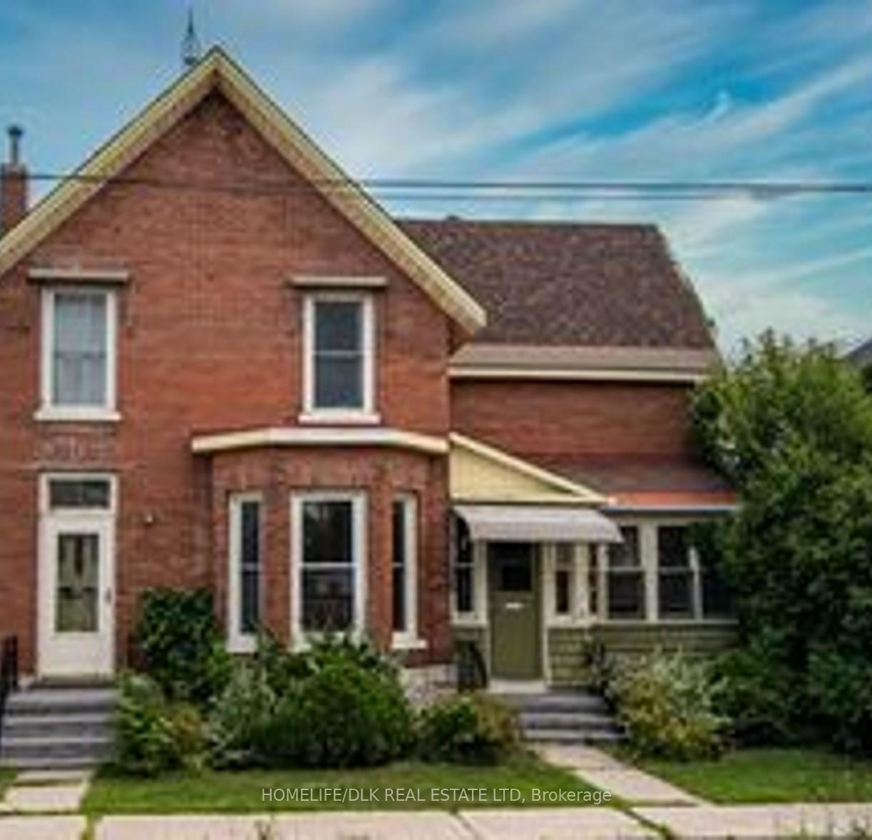 33 Bartholomew Street, Brockville, ON K6V 2R5 — Brockville, Ontario