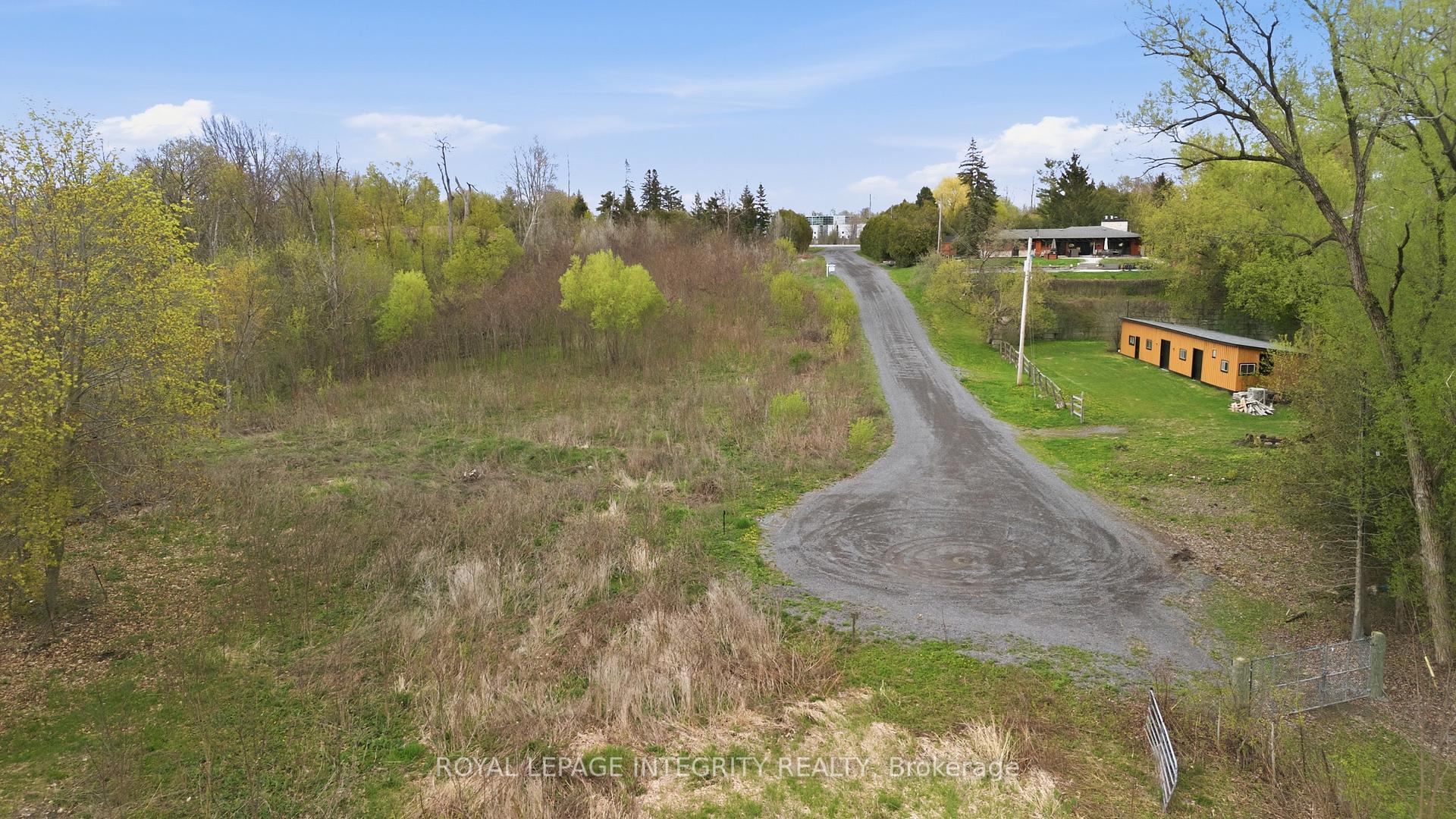 348 River Road, Blossom Park - Airport and Area — photo 5 of 5