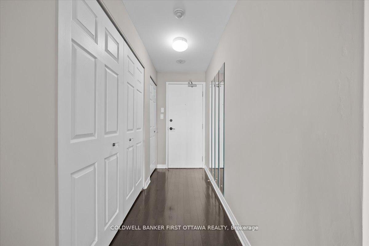 134 YORK Street 305, Lower Town - Sandy Hill — photo 2 of 5