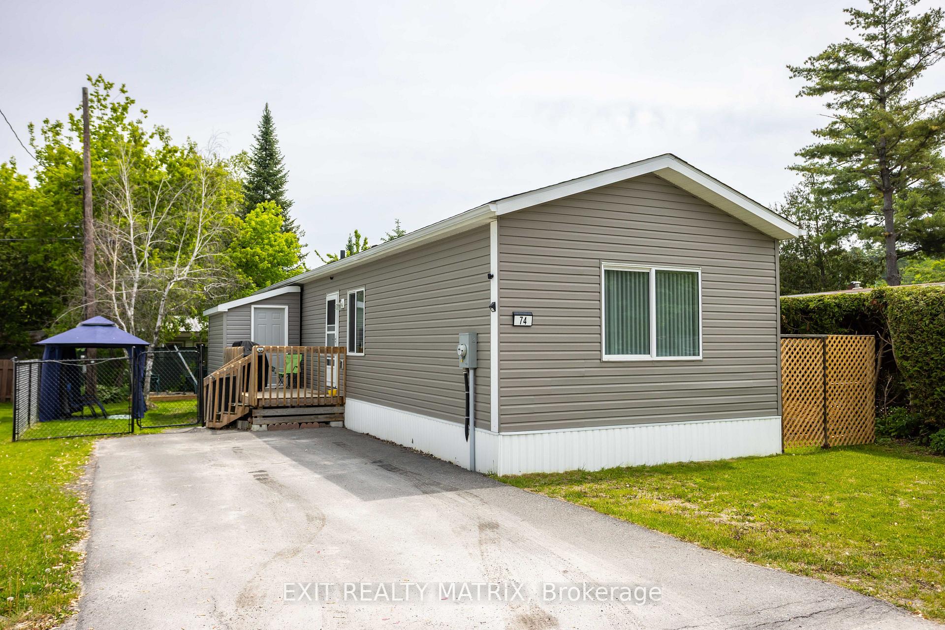 3535 St. Joseph Boulevard 74, Orleans - Cumberland and Area — photo 3 of 5