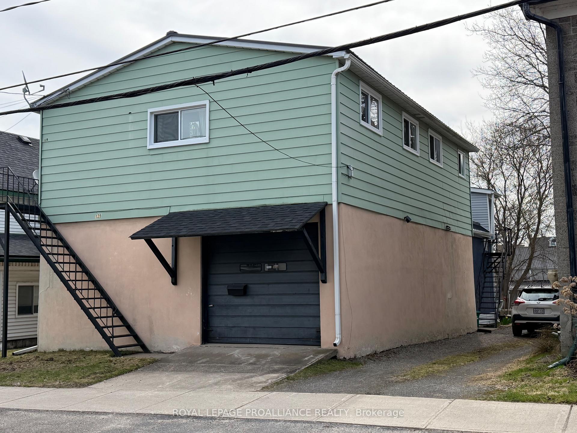 125 James Street W, Brockville, ON K6V 4A3