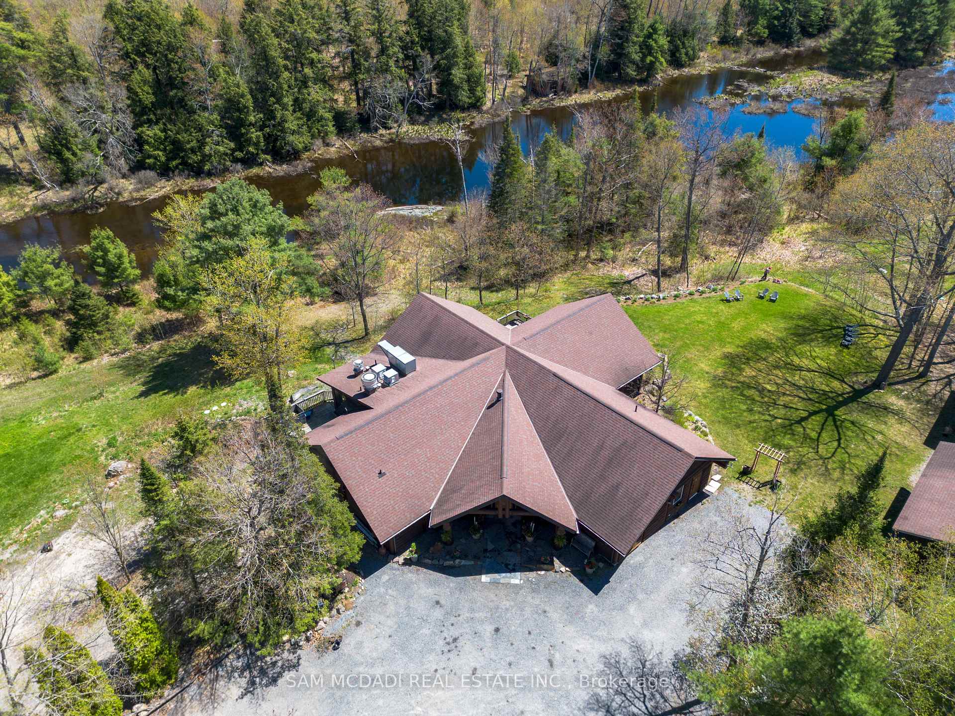 9 Little Beaver Boulevard, Seguin — photo 2 of 5