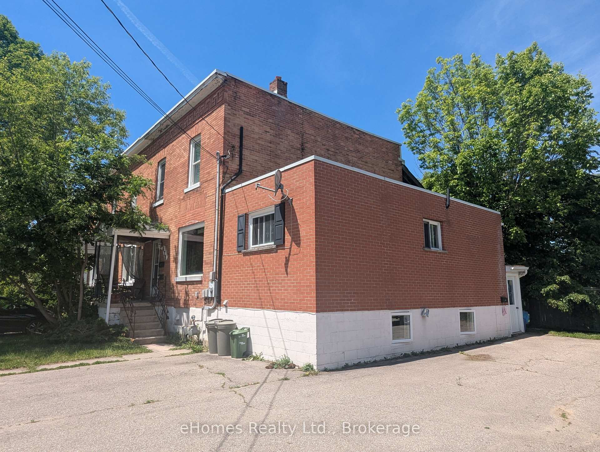 470 13th Street W, Owen Sound — photo 2 of 5