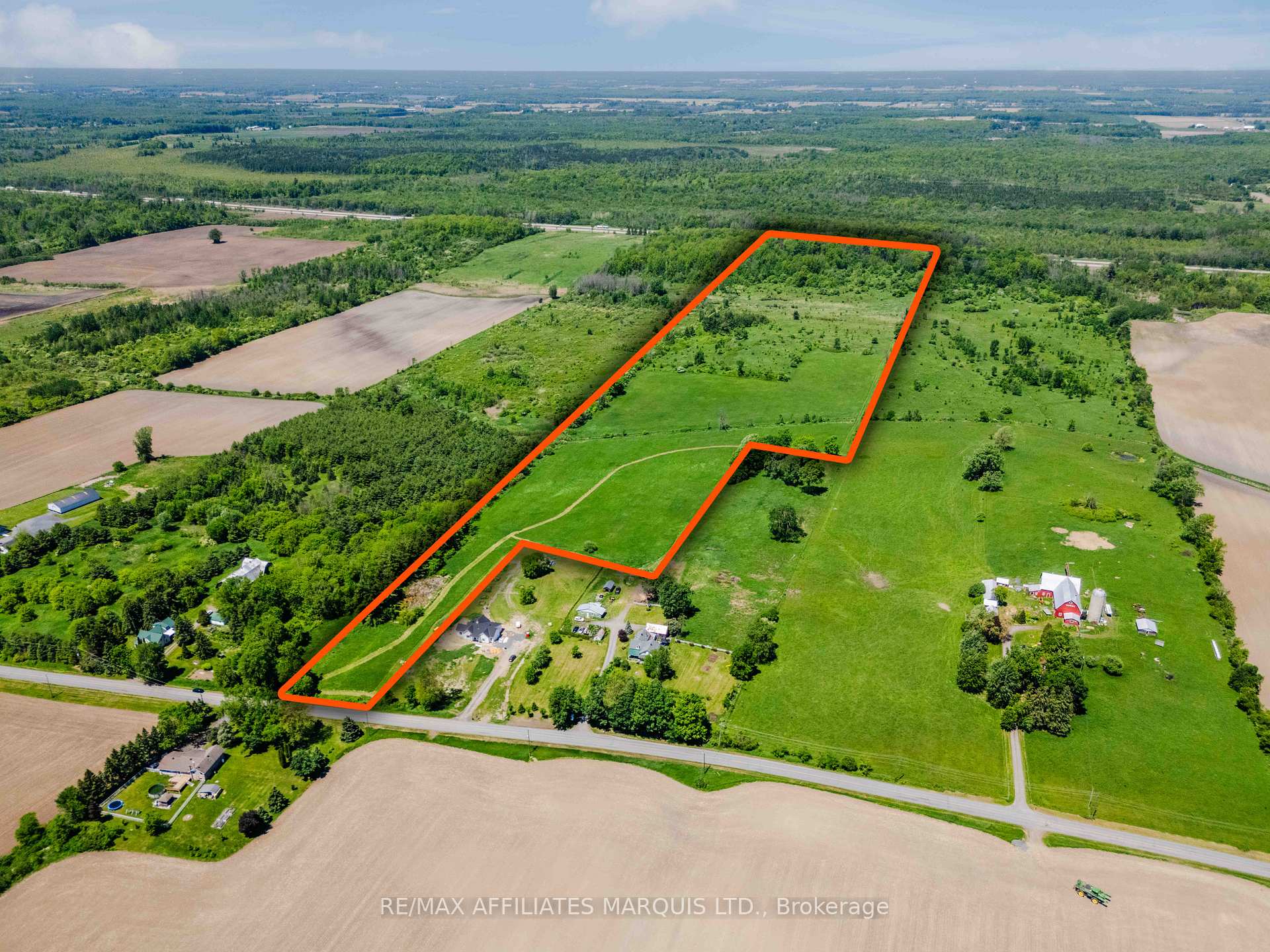 00000 Paragon Road, South Glengarry — photo 2 of 5