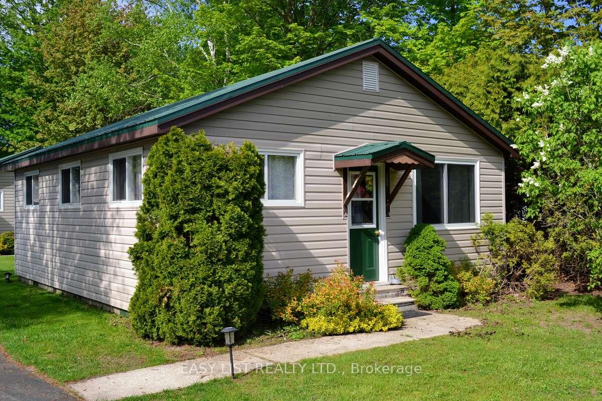 356 Green Street, Saugeen Shores — photo 4 of 5