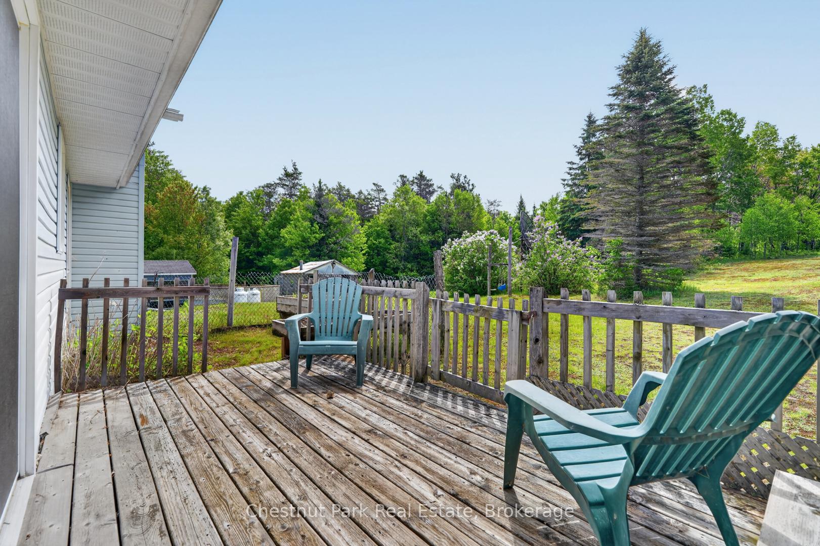 41 Hawthorn Lane, Huntsville — photo 4 of 5