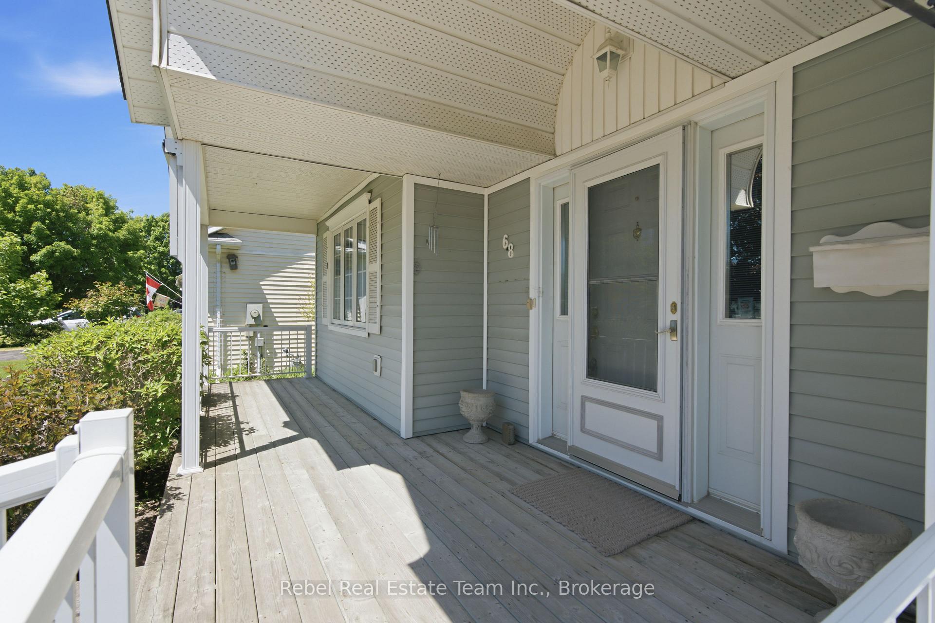 68 Mills Road, Brighton — photo 2 of 5