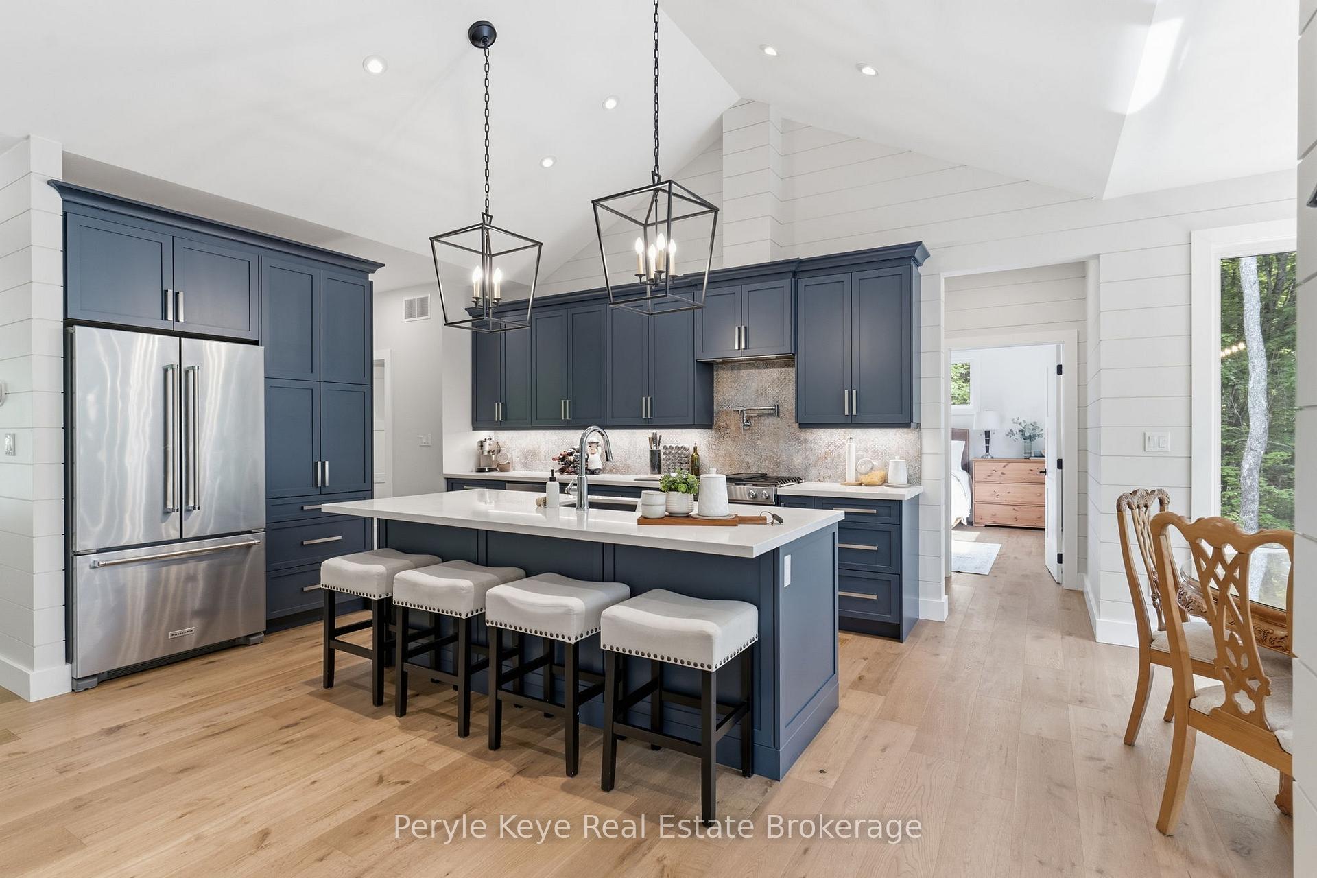 1140 Walkers Glenn Crescent, Lake of Bays, ON P1H 2J6 — Lake of Bays, Ontario