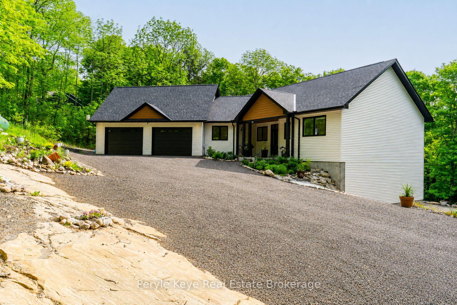 1140 Walkers Glenn Crescent, Lake of Bays — photo 3 of 5