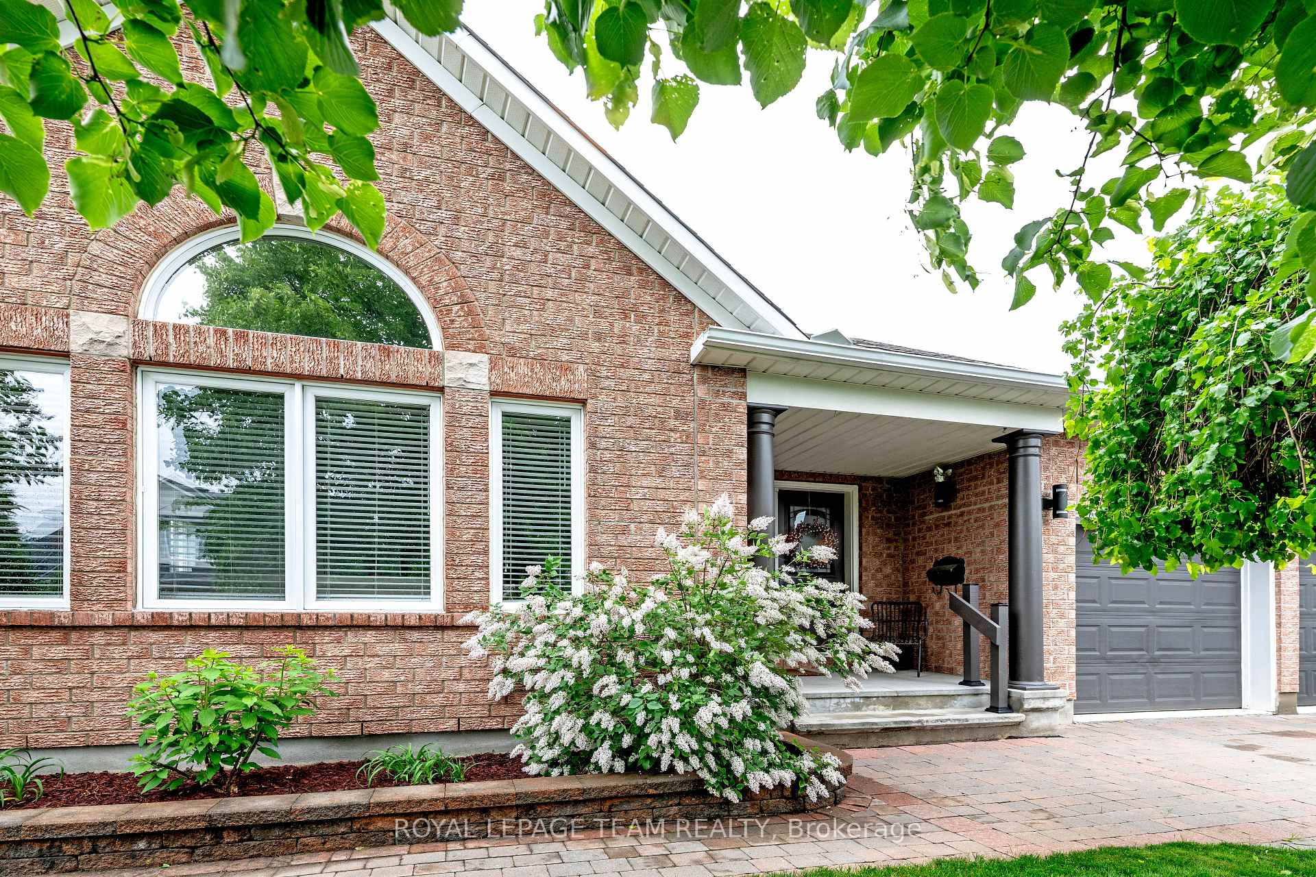 134 Coursier Crescent, Orleans - Cumberland and Area — photo 2 of 5