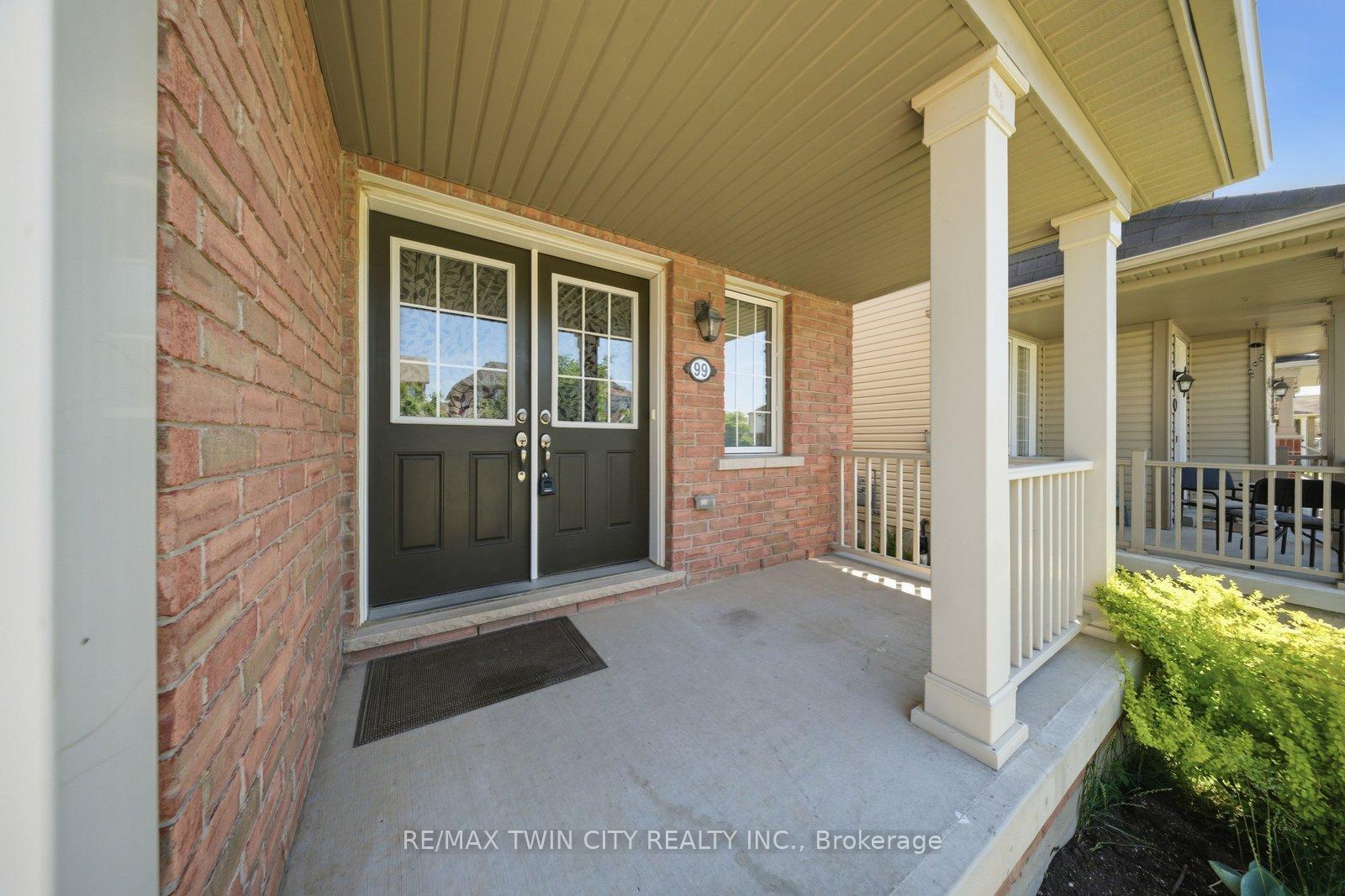 99 Warner Lane S, Brantford — photo 4 of 5