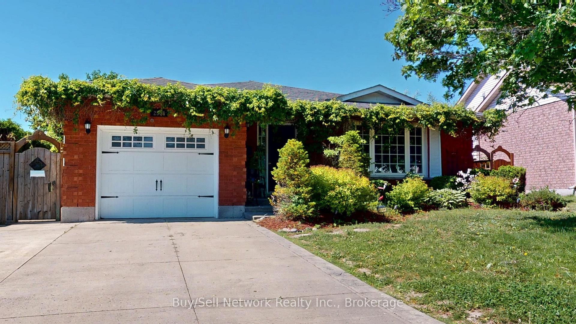 2504 Idyllwood Crescent, Peterborough, ON K9L 1Y9 — Peterborough, Ontario