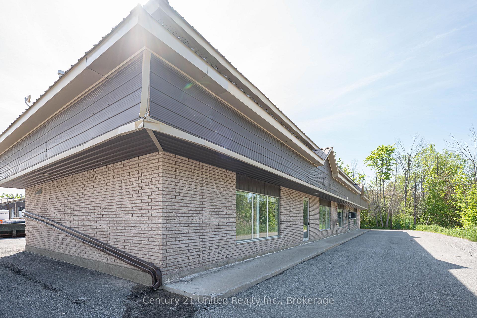 347 Pido Road W 32, Peterborough — photo 3 of 5
