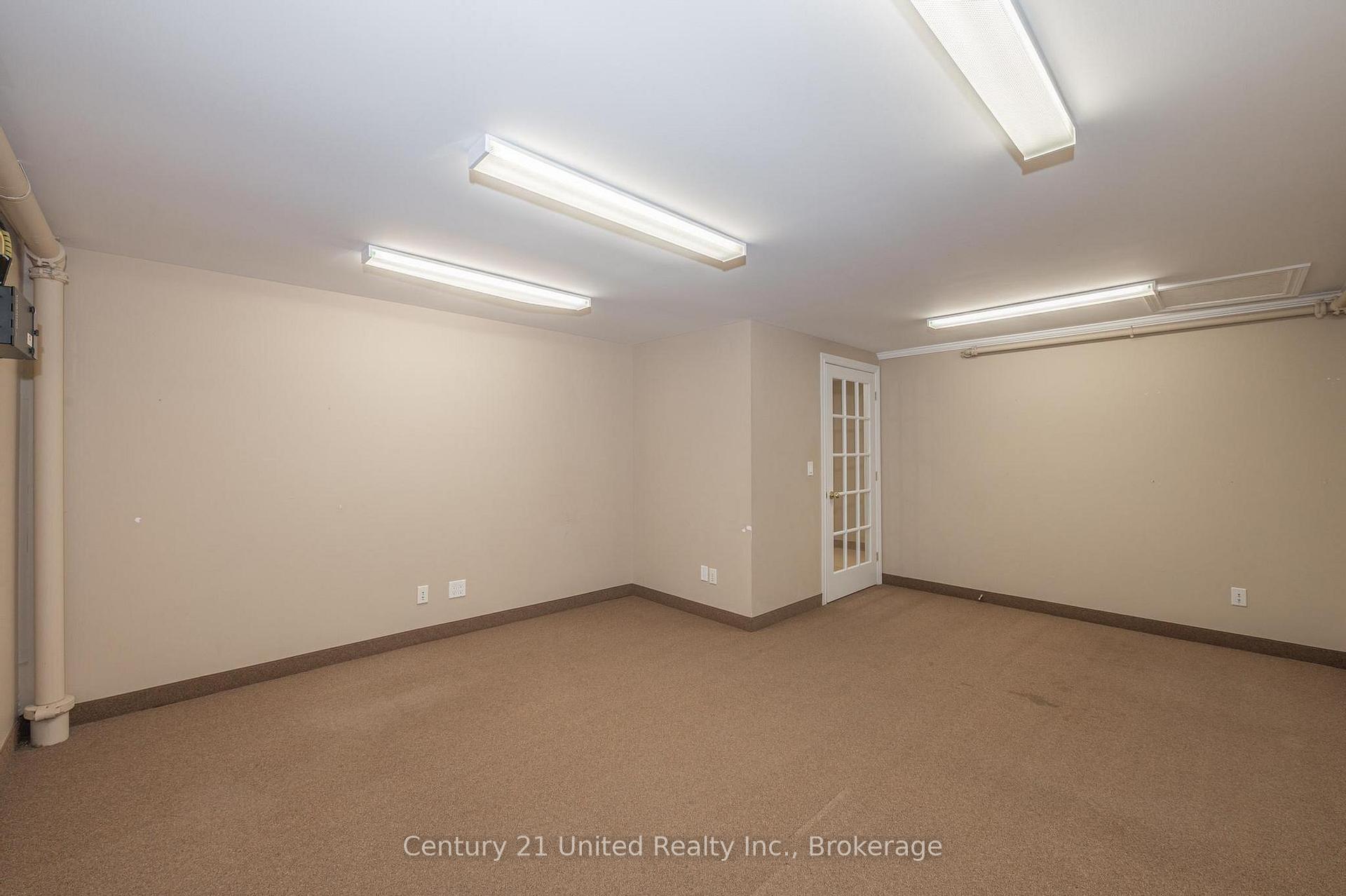 347 Pido Road W 32, Peterborough — photo 5 of 5
