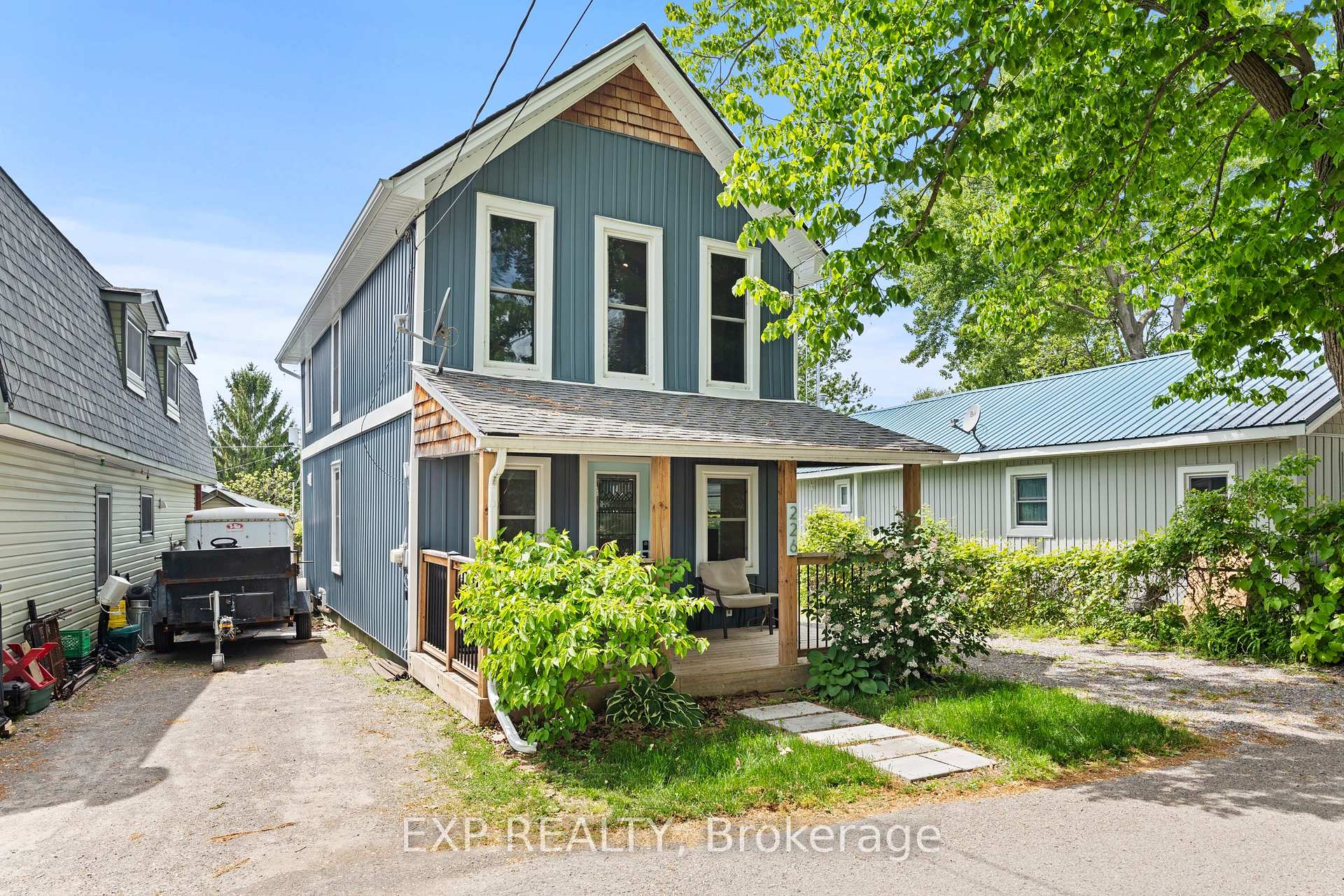 226 Lincoln Road W, Fort Erie — photo 3 of 5