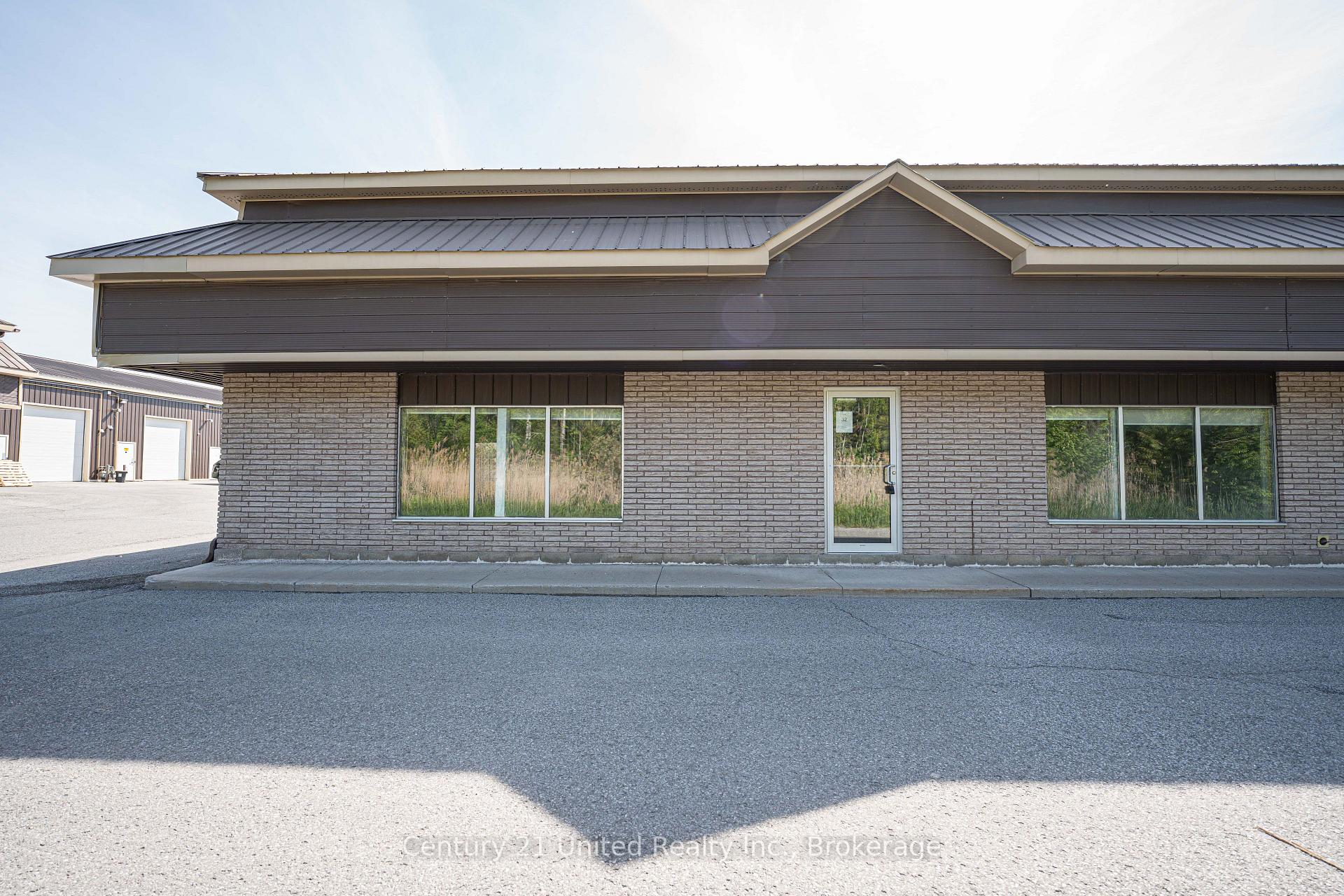 347 Pido Road W 32, Peterborough, ON K9J 6X7 — Peterborough, Ontario