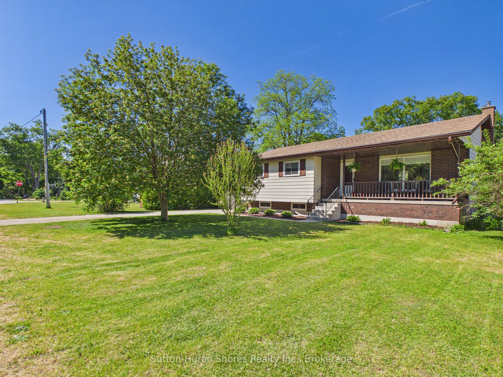 336 Lansdowne Street, Saugeen Shores, ON N0H 2L0 — Saugeen Shores, Ontario