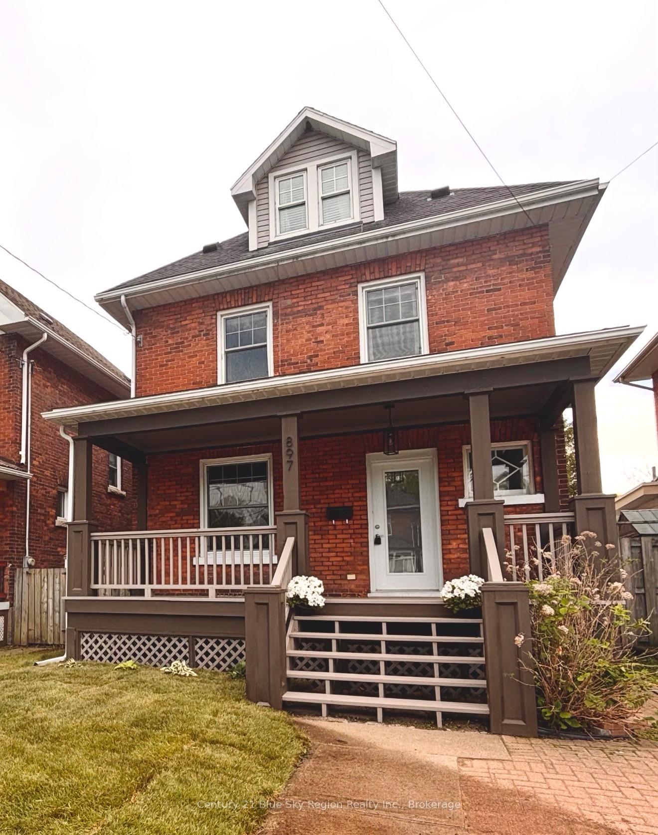 897 Main Street W, North Bay, ON P1B 2V8 — North Bay, Ontario