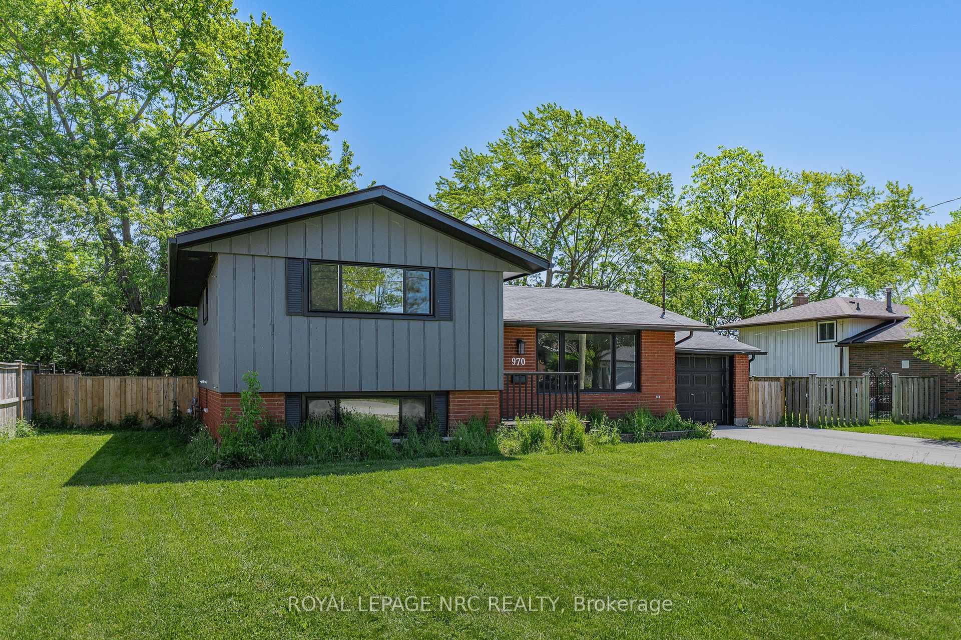 970 Parkdale Avenue, Fort Erie — photo 3 of 5