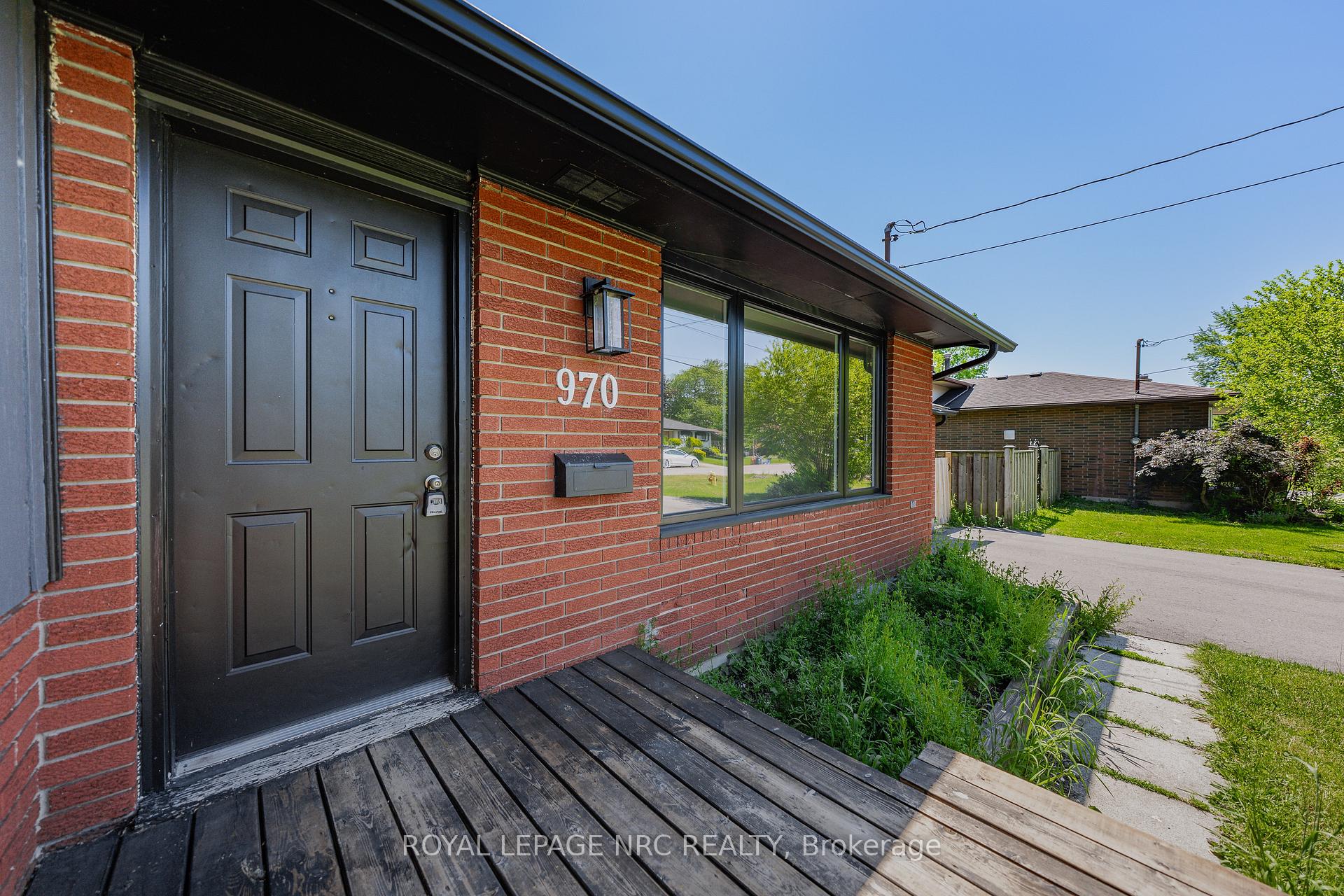 970 Parkdale Avenue, Fort Erie — photo 4 of 5